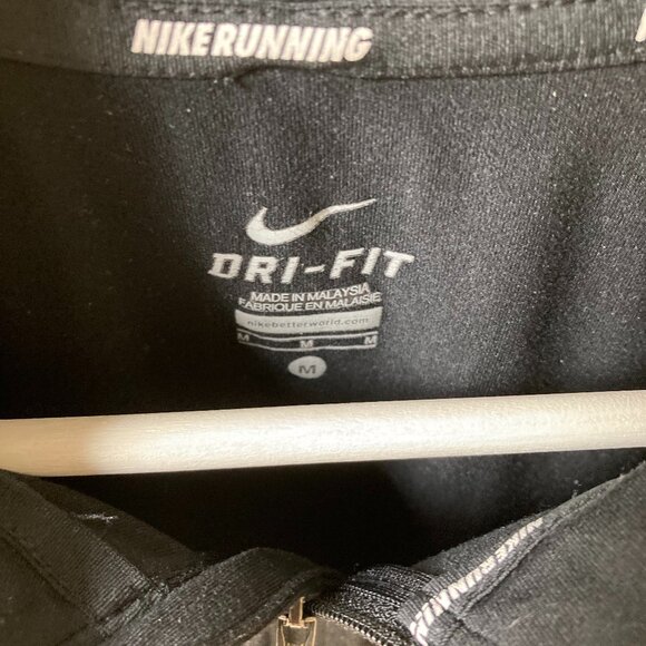 Nike black Dri-FIT running sweatshirt size M - Picture 3 of 3